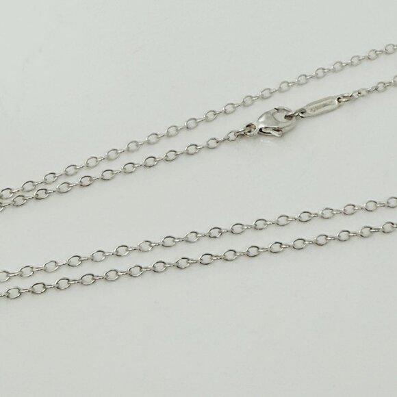 Tiffany & Co 16” 1.5mm Oval Link Chain Necklace Classic Style in Sterling Silver - Picture 6 of 7